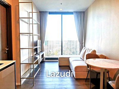 คอนโดให้เช่า : 1 Bed 1 Bath 33 SQ.M Whizdom Essence Sukhumvit