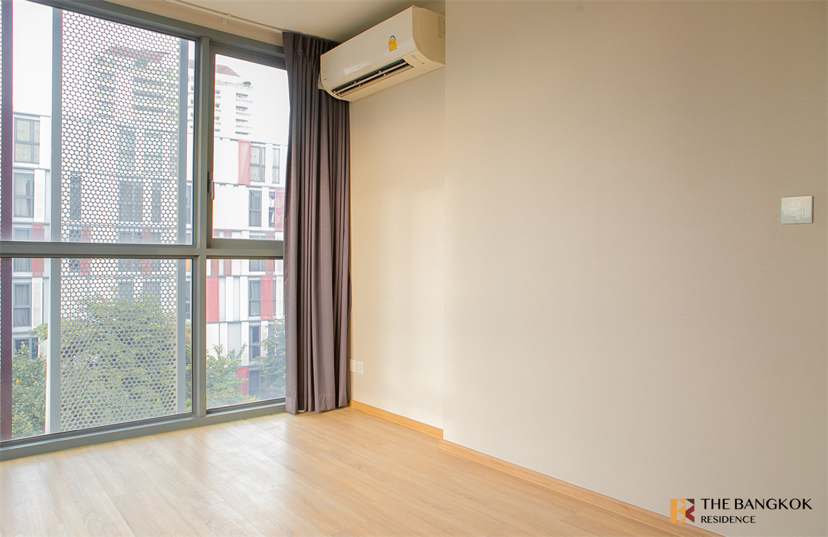 picture Comfortable and Ready to Move-in TAKA HAUS EKAMAI 12 - 6/10