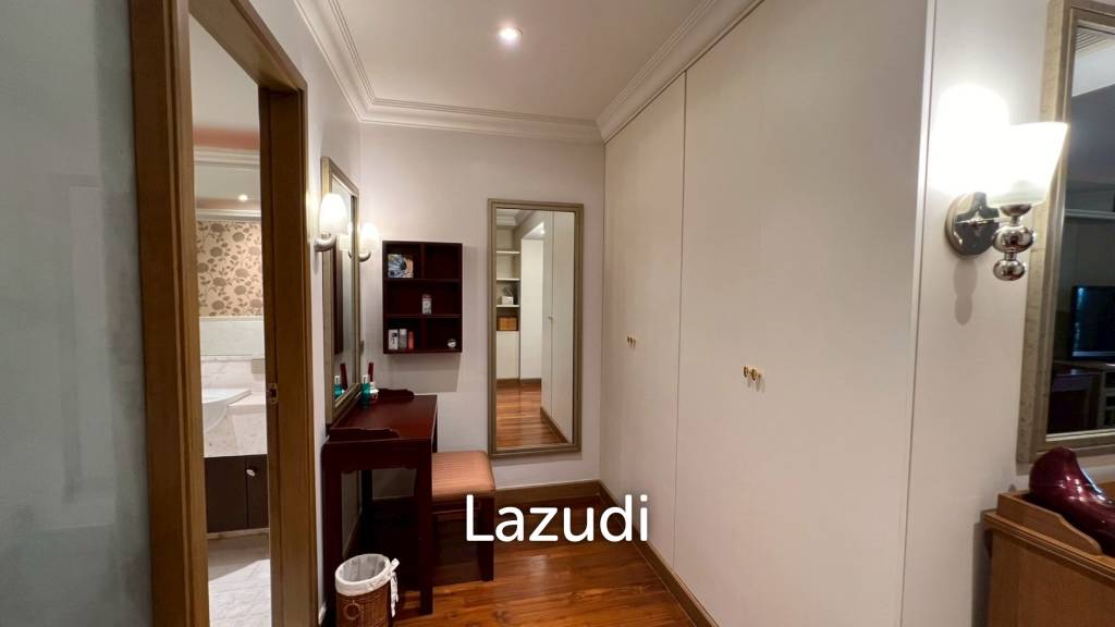 รูป 236 sqm condo at Sathorn Park Place Bangkok - รูปที่ 7/13