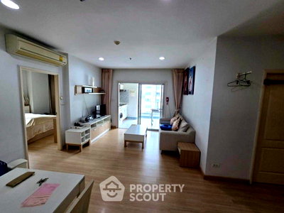 Condos for sale : 2-BR Condo at Centric Scene Ratchavipha near MRT Wong Sawang (ID 2902671)