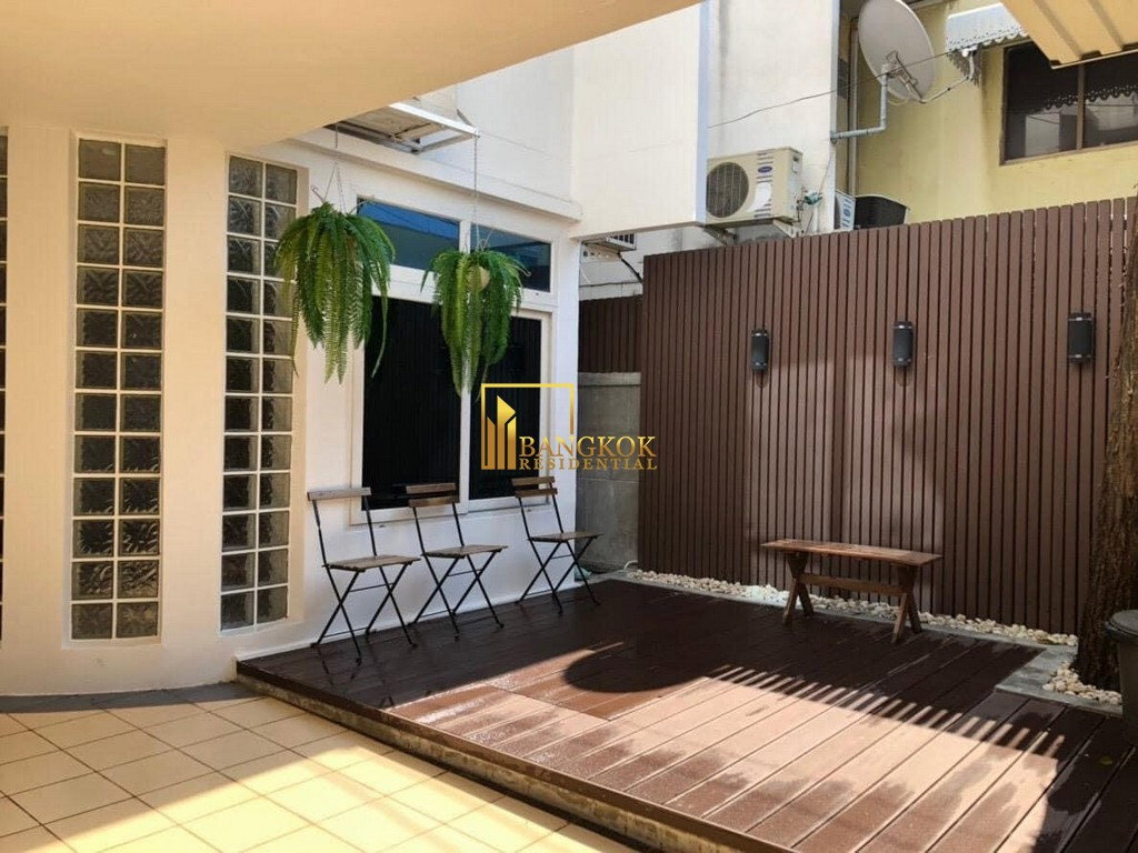 รูป Inviting 4 Bedroom House For Rent in Rama 9 - BR28120SH - รูปที่ 3/23