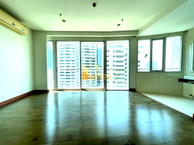 Condos for sale Bangkok University : Master Centrium | Impressive 3 Bed Condo For Sale in Asoke - BR9027CD