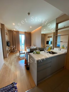 รูปภาพ Conveniently located with easy access to Sukhumvit, Rama 9, and the CBD ✨ The Address Asoke, a luxury condo in the heart of Asoke.