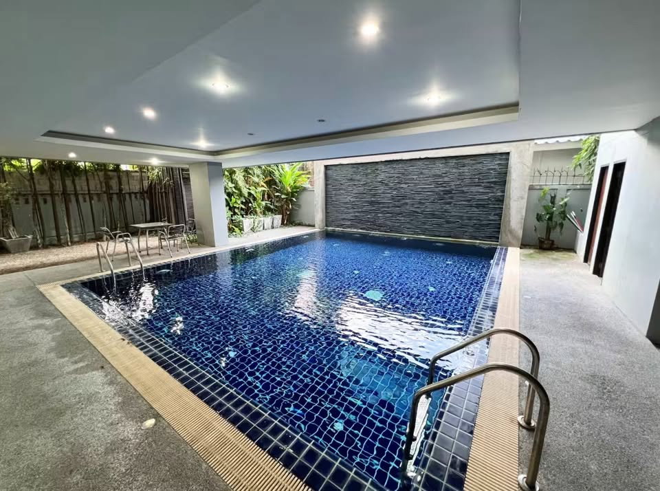 รูป ขายคอนโดหรู ห้องใหญ่ รวี วารี เรสซิเดนซ์ นิมมานเหมินทร์ เชียงใหม่ เฟอร์นิเจอร์ครบ (C555) T.0946511456 - รูปที่ 13/14