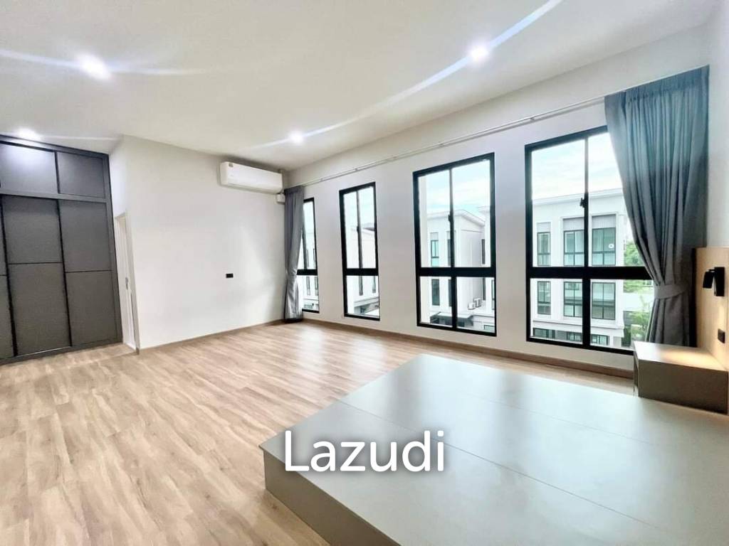 picture Luxury Home Office for rent in Ratchayotin - 13/15