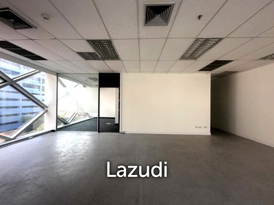 Office for rent วิทยาลัยพิบูลประชาสรรค์แผนกประถม : 115 sqm office for lease at Fico Place Building in Khlong Toei Nuea Bangkok