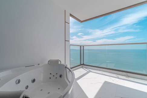 For Rent Condo Copacapana Beach jomtien fully furnished (S03-2682)