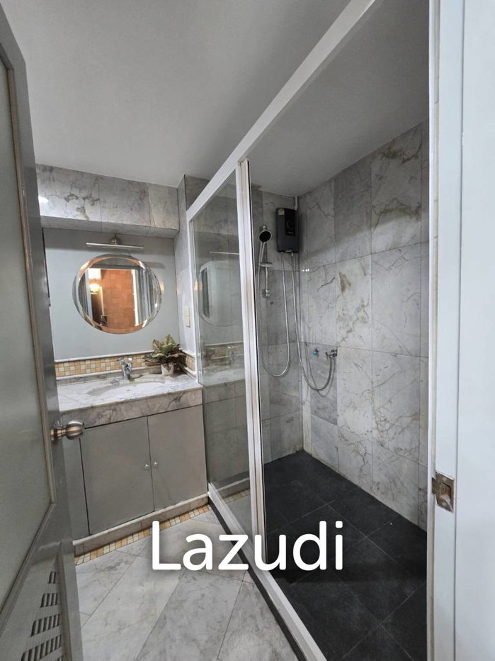picture 245 sqm 2 Bed Condo at Sithakarn Condominium Lumpini Bangkok - 14/14