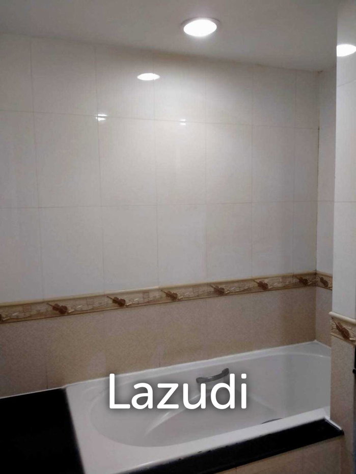 picture 2 Bed 2 Bath 160 Sqm Condo For Rent - 6/12