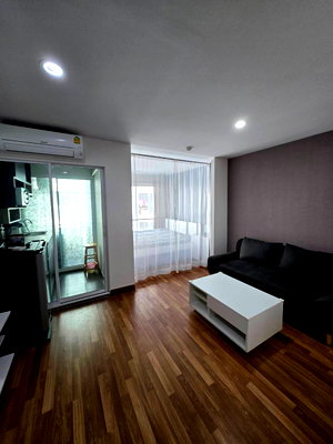 Condos for rent : 10,000 baht/month 1/1 bed Regent home Sukhumvit 81 BTS On nut