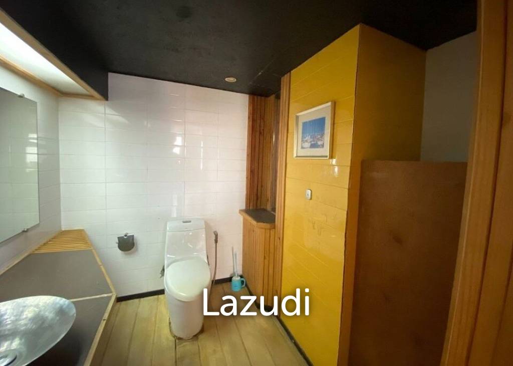 รูป 3 Bed 4 Bath 216 SQ.M Baan Onnut Condominium - รูปที่ 13/18