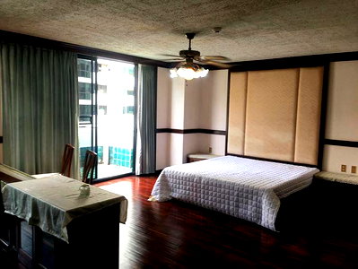 คอนโดให้เช่า : A031324 Mitkorn Mansion