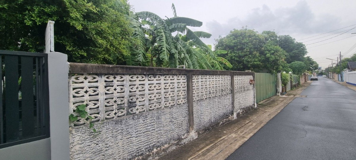 รูป ขายที่ดินแปลงสวย ซอยรามอินทรา 44 แยก 4 เนื้อที่ 100 ตร.วา - รูปที่ 4/12