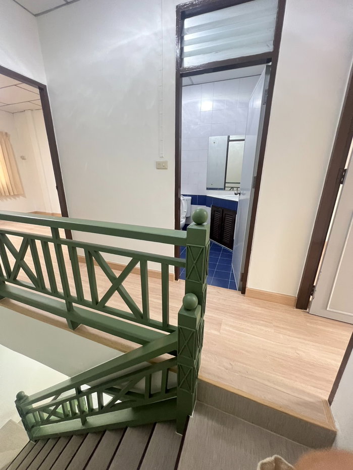 รูป รีโนเวทใหม่เอี่ยมเหมือนมือหนึ่ง! 🏡 ทาวน์เฮาส์ เสนาวิลล่า คู้บอน 27 บ้านสวยน่าอยู่ ทำเลดี ของกินเพียบ เพียง 10,000.- ✨ - รูปที่ 28/32