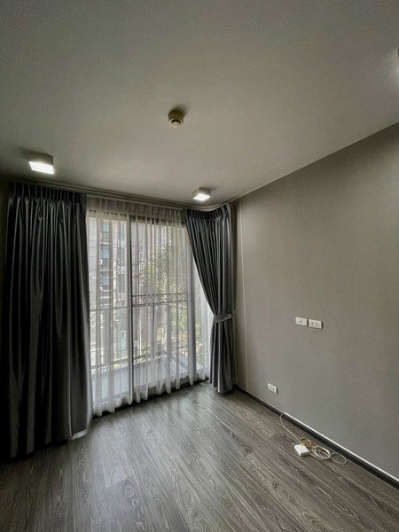 รูป A033238 Zelle Rattanathibet - รูปที่ 4/7