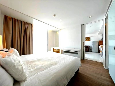 Condos for rent : A034733 Sathorn Heritage