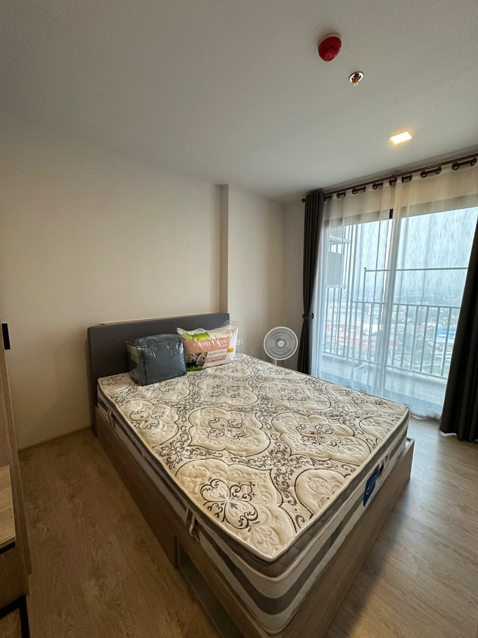 picture room for rent at the base condo (city view) - 7/20