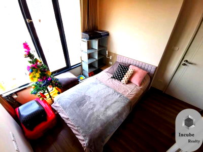 Condos for rent : A031670 Onyx Phaholyothin