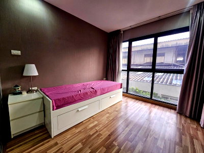 Condos for sale BTS Punnawithi : A033494 The Green Condo 3