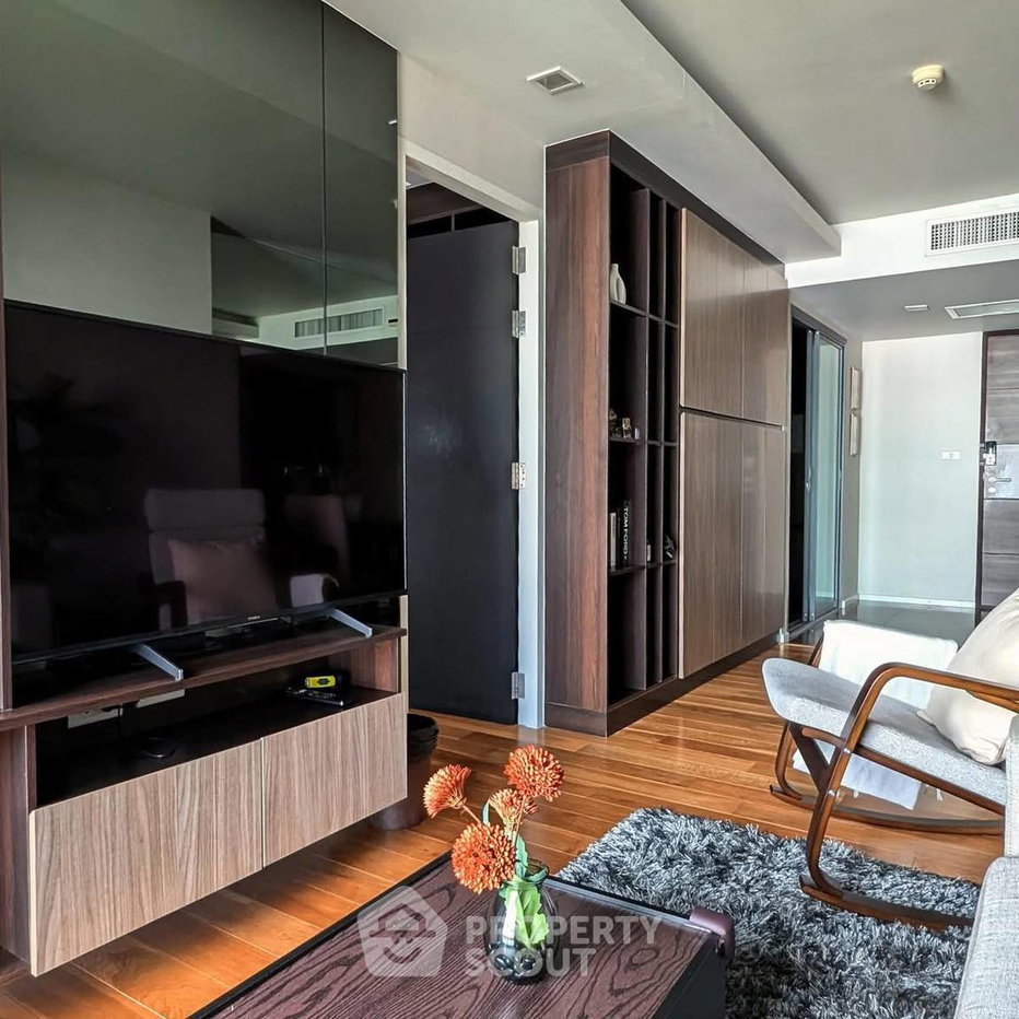 picture 1-BR Condo at Focus Ploenchit near BTS Nana (ID 2906721) - 7/15