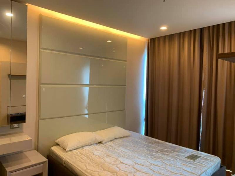 picture A032353 The Address Sathorn - 3/4