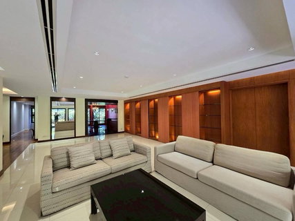 รูปภาพ A035446 Supreme Residence