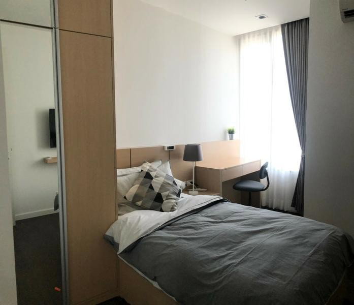 picture A031416 Nara 9 Sathorn-Narathiwas - 7/8