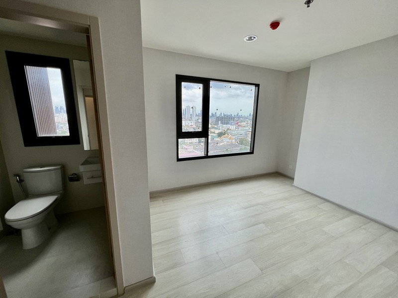 รูป A033277 Life Pinklao - รูปที่ 7/8