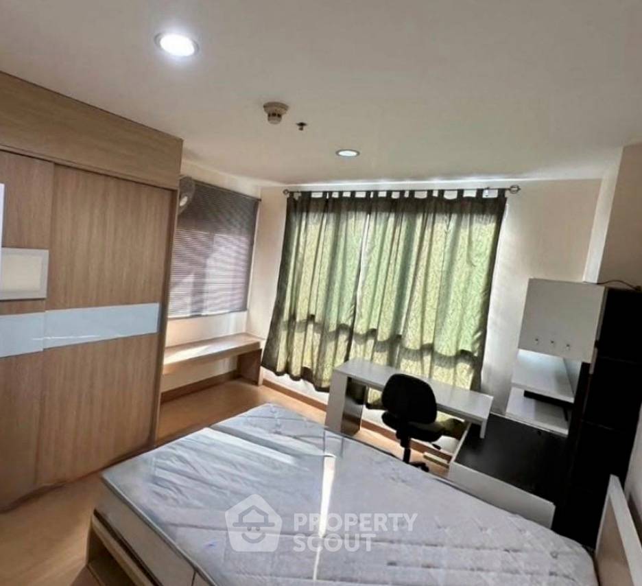 รูป คอนโด 1-ห้องนอน ที่ ไลฟ์ แอท รัชดา-ห้วยขวาง ใกล้ MRT สุทธิสาร (ID 2872899) - รูปที่ 3/6