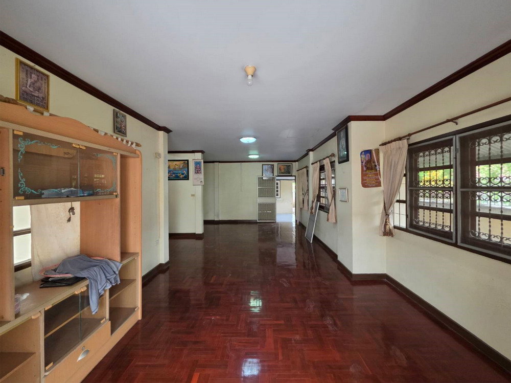 รูป Call : 088-959-9742 หมู่บ้านราชพฤกษ์ ซอยวัดกู้ ขายบ้าน 2 หลัง บนเนื้อที่ 106 ตารางวา 6 ห้องนอน 4 ห้องน้ำ จอดรถ 3 คัน - รูปที่ 5/11