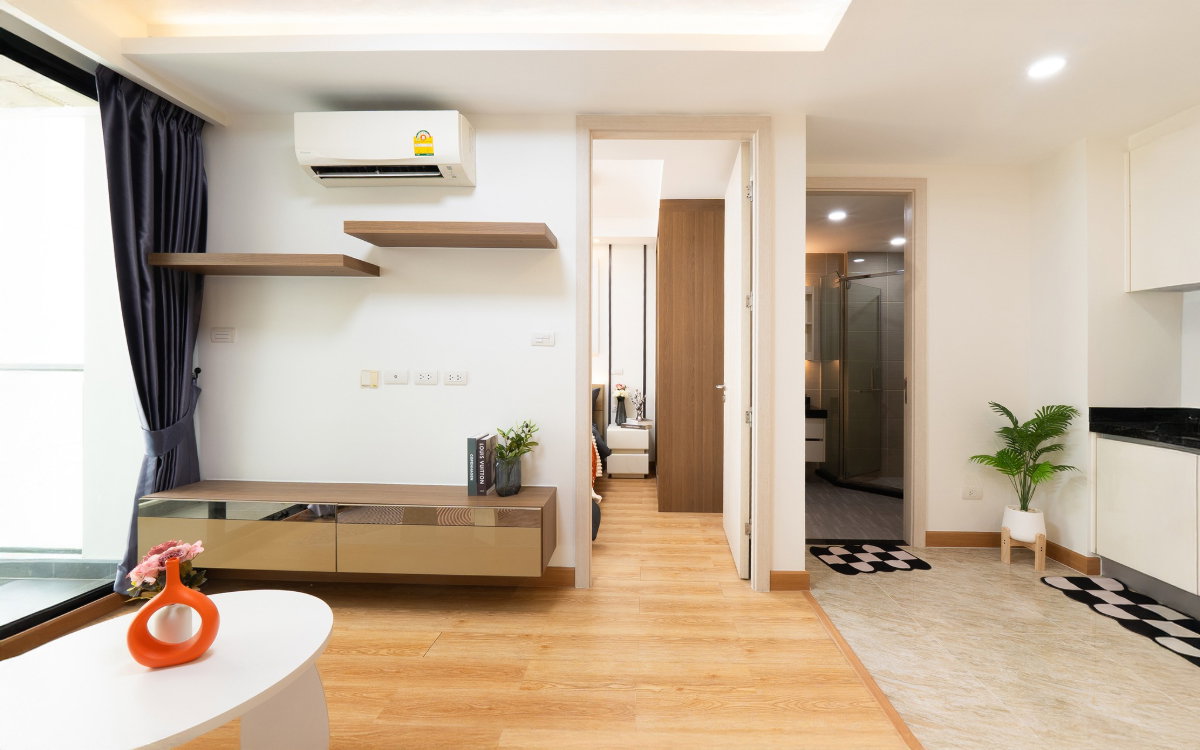 รูป R203 ขายด่วน JRY Condo Rama 9 เฟอร์ครบ พร้อมลากกระเป๋าเข้าอยู่ได้เลย ราคาเพียง 2.79 ล้านบาท - รูปที่ 3/15