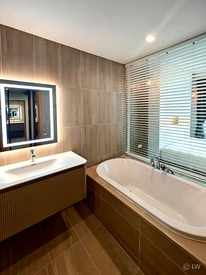 Condos for rent : A035087 The Empire Place