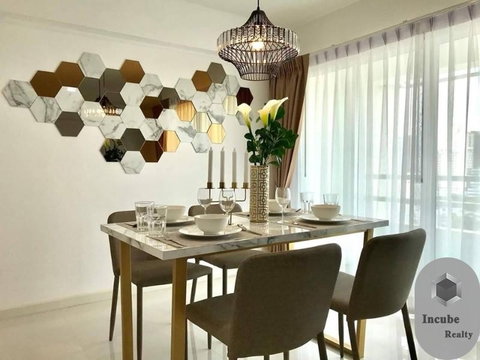 A032998 Thonglor Tower