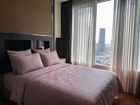 A035079 Ivy Sathorn 10