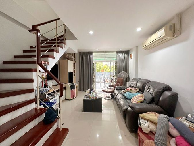 3-bed townhouse for sale, 17 sq wah, Thanapat Haus Sathorn - Narathiwas