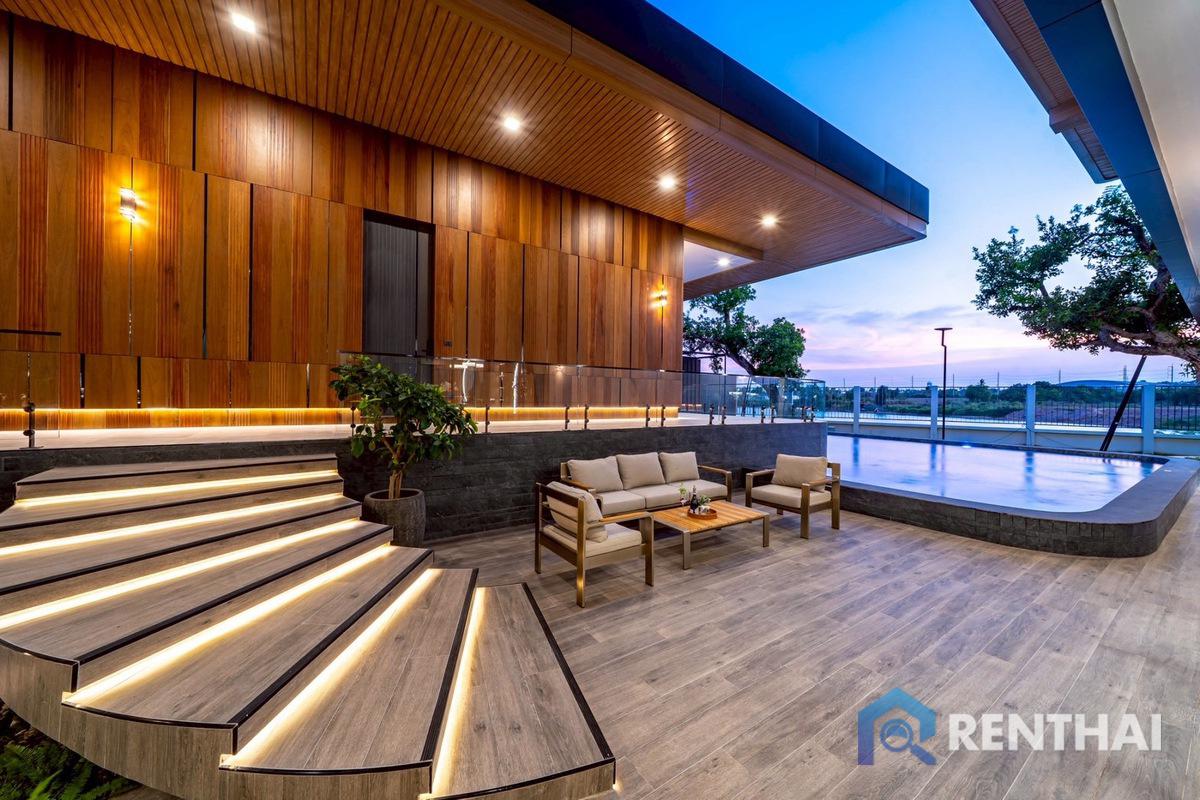 รูป การใช้ชีวิตระดับ Ultra Luxury พร้อมวิวทะเลสาบส่วนตัว ใจกลางพัทยา - รูปที่ 9/20