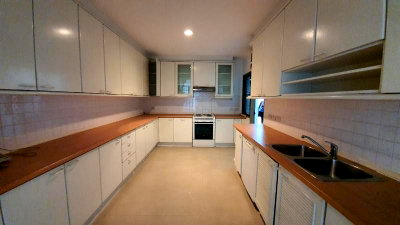 Condos for rent : A030293 Baan Yen Akard
