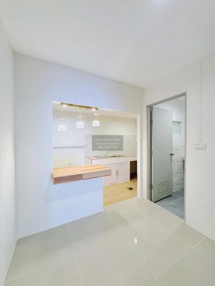 รูป ขายทาวน์เฮ้าส์/ทาวน์โฮม  บ้านวโรชา 2 รีโนเวทใหม่ บางบอน เขต บางบอน กรุงเทพ CX-116862 ✅ ทักไลน์ @connexproperty ตอบทันที ทีมงานมืออาชีพ ✅ - รูปที่ 8/12