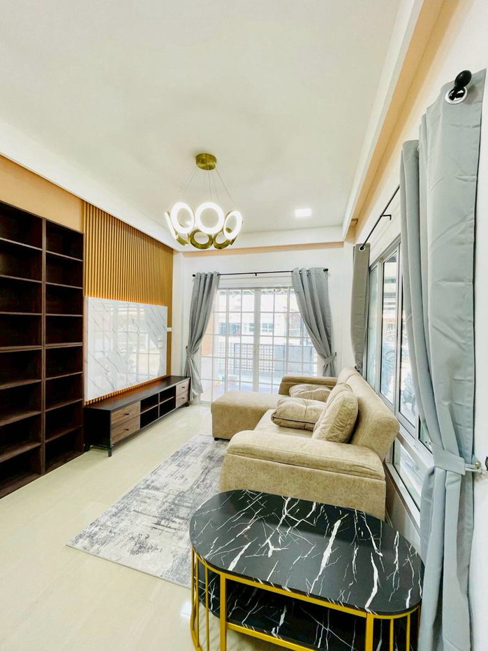 รูป ขายบ้านแฝดรีโนเวทใหม่พร้อมอยู่ ม.อยู่สบาย หนองตำลึง นิคมอมตะชลบุรี - รูปที่ 3/20