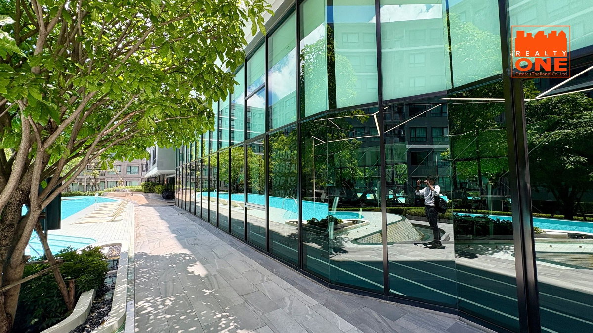 picture Sale Beautiful Pool View Condo and Fully finished : The Origin Sukhumvit 105 - 15/16
