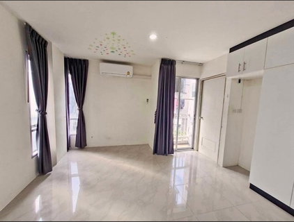 A034062 Asakan City Ramkhamhaeng 186