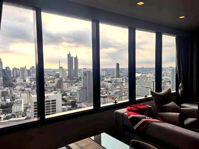 คอนโดให้เช่า : A035080 M Silom