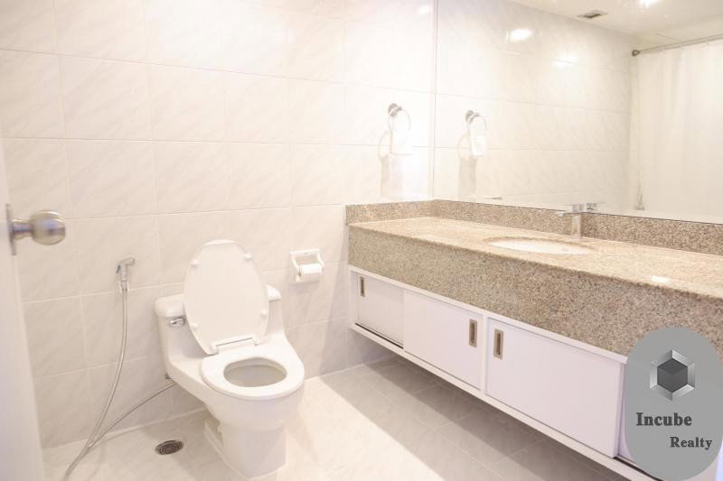 รูป A031651 Omni Tower Sukhumvit Nana - รูปที่ 6/8