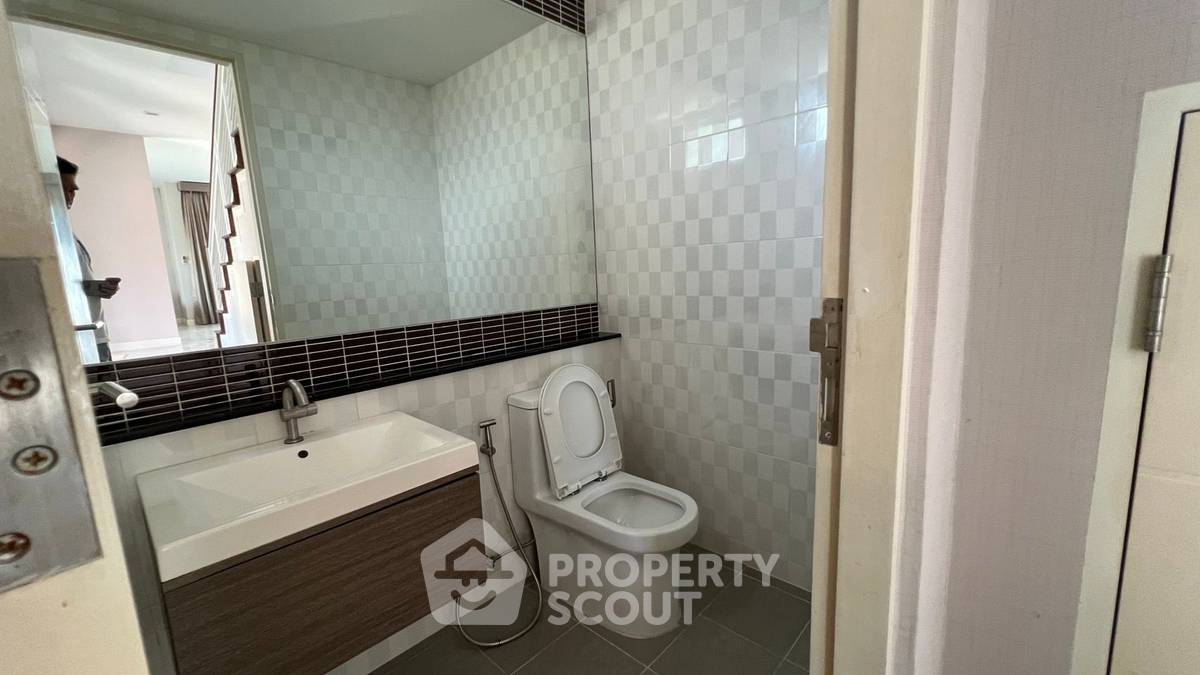 รูป บ้าน 3-ห้องนอน ที่ ฮาบิเทีย เวนต์ ใน สามวาตะวันตก (ID 2088925) - รูปที่ 13/27