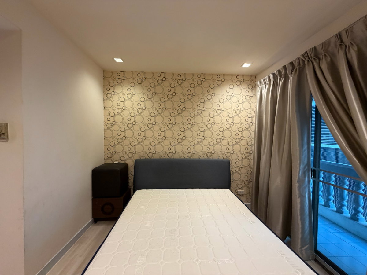 picture For Sell Royal Castle Sukhumvit Great price Nice room Fully Finished DS2883 | Line @Dstay - 10/20