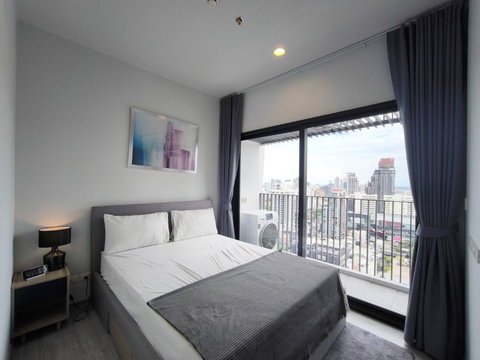 For rent 💥 xt  ekkamai condo  💥 Beautiful room, ready to move in, beautifully decorated, fully furnished.