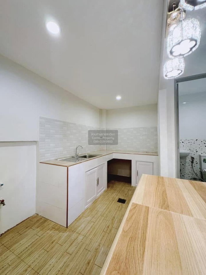 รูป ขายทาวน์เฮ้าส์/ทาวน์โฮม  บ้านวโรชา 2 รีโนเวทใหม่ บางบอน เขต บางบอน กรุงเทพ CX-116862 ✅ ทักไลน์ @connexproperty ตอบทันที ทีมงานมืออาชีพ ✅ - รูปที่ 10/12