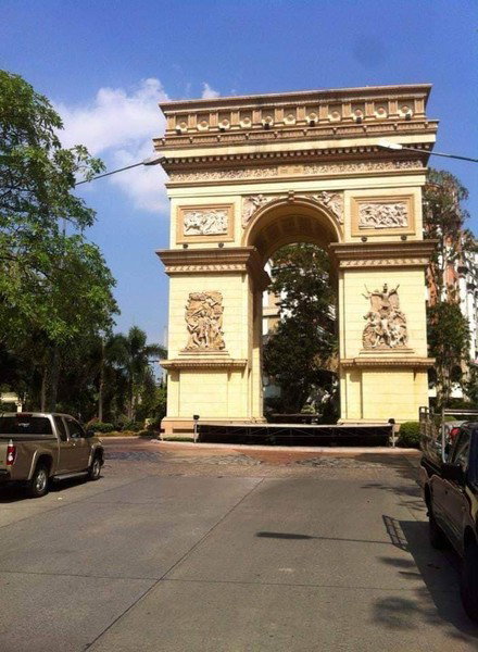 รูป A033464 Champs Elysees Tiwanon - รูปที่ 7/8