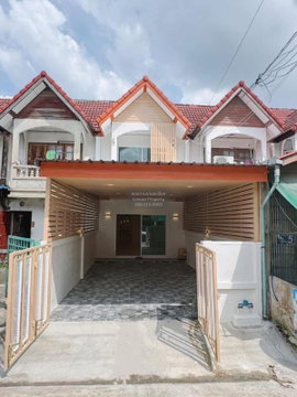 ขายทาวน์เฮ้าส์/ทาวน์โฮม  บ้านวโรชา 2 รีโนเวทใหม่ บางบอน เขต บางบอน กรุงเทพ CX-116862 ✅ ทักไลน์ @connexproperty ตอบทันที ทีมงานมืออาชีพ ✅
