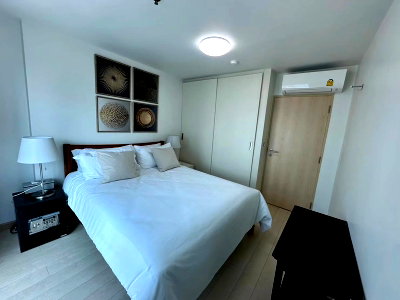 เช่าคอนโด BTS เซนต์หลุยส์ : A035126 Silom Suite